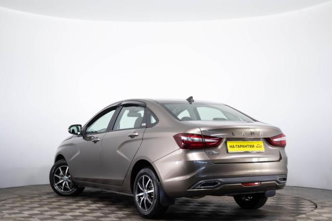 Lada (ВАЗ) Vesta I Рестайлинг (NG) с пробегом 2024 года, цена 1 619 000 рублей, 7424 км, седан, Автокод Объявления