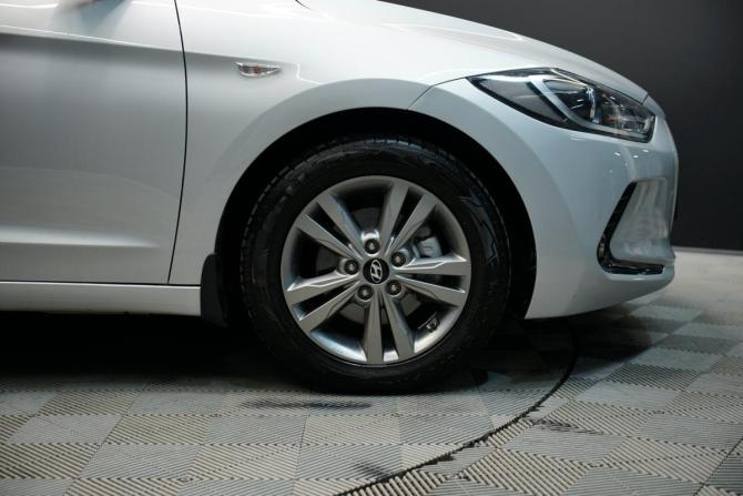 Hyundai Elantra VI (AD) с пробегом 2016 года, цена 1 640 000 рублей, 83000 км, седан, Автокод Объявления