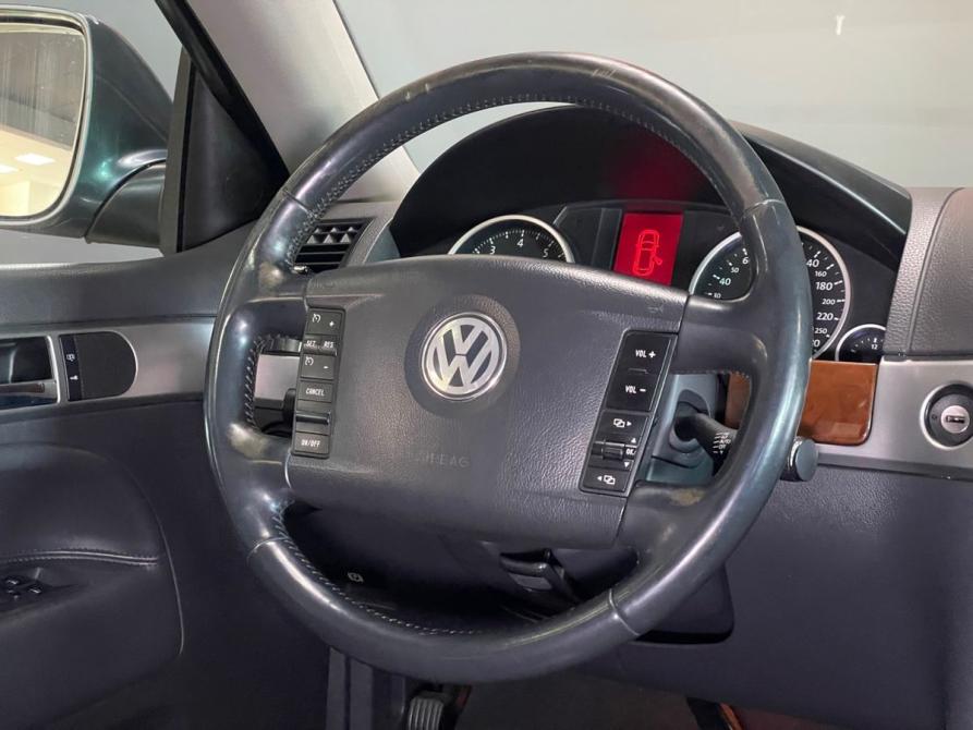 Volkswagen Touareg I Рестайлинг Тверь  - изображение 12