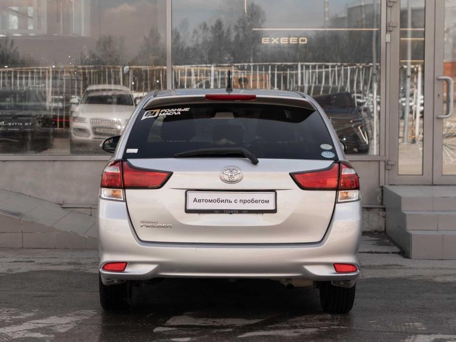 Toyota Corolla XI (E160 E170 E180) Рестайлинг 1 Новосибирск  - изображение 6