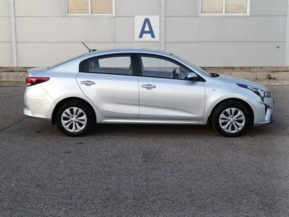 Kia Rio IV Рестайлинг с пробегом 2021 года, цена 1 790 000 рублей, 62000 км, седан, Автокод Объявления