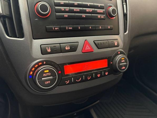 Kia Ceed I с пробегом 2008 года, цена 499 000 рублей, 175356 км, хэтчбек, Автокод Объявления