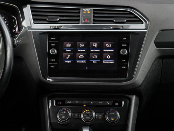 Volkswagen Tiguan II с пробегом 2020 года, цена 3 290 000 рублей, 81651 км, внедорожник, Автокод Объявления