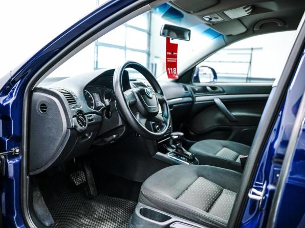 Skoda Octavia II (A5) Рестайлинг с пробегом 2012 года, цена 849 000 рублей, 143948 км, лифтбек, Автокод Объявления