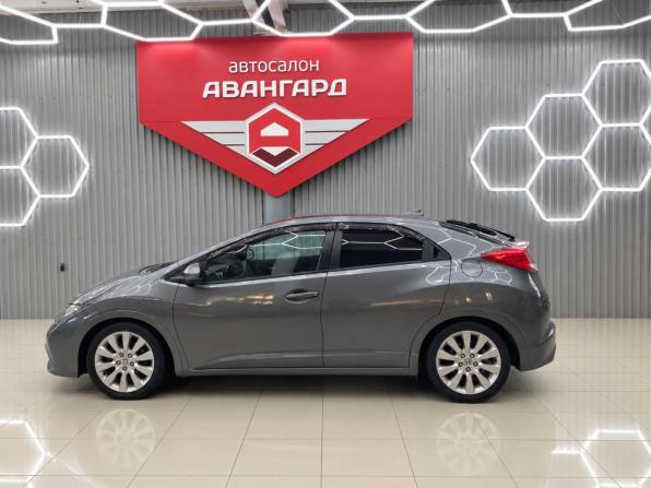 Honda Civic IX с пробегом 2012 года, цена 1 015 000 рублей, 226810 км, хэтчбек, Автокод Объявления