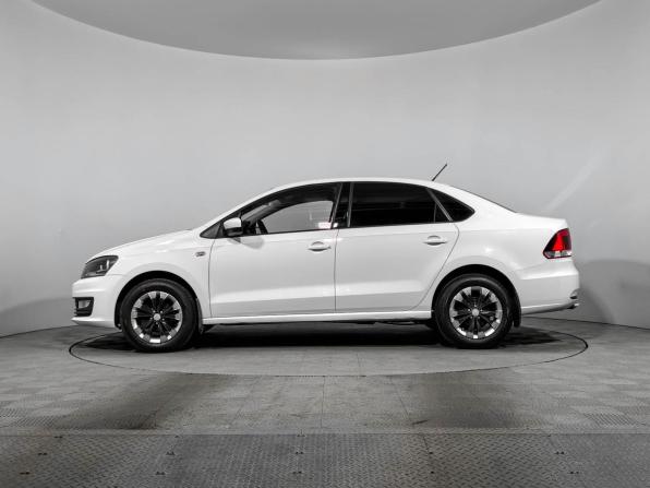 Volkswagen Polo V Рестайлинг с пробегом 2015 года, цена 860 000 рублей, 107500 км, седан, Автокод Объявления