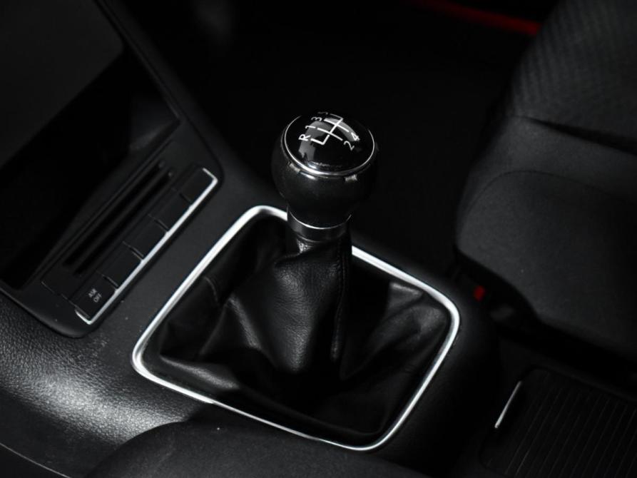 Volkswagen Golf Plus II Санкт-Петербург  - изображение 11
