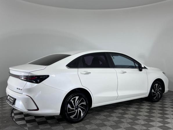 BAIC U5 Plus с пробегом 2023 года, цена 1 245 000 рублей, 45291 км, седан, Автокод Объявления