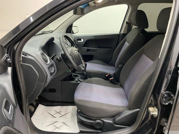 Ford Fusion I Рестайлинг с пробегом 2009 года, цена 469 000 рублей, 136974 км, хэтчбек, Автокод Объявления