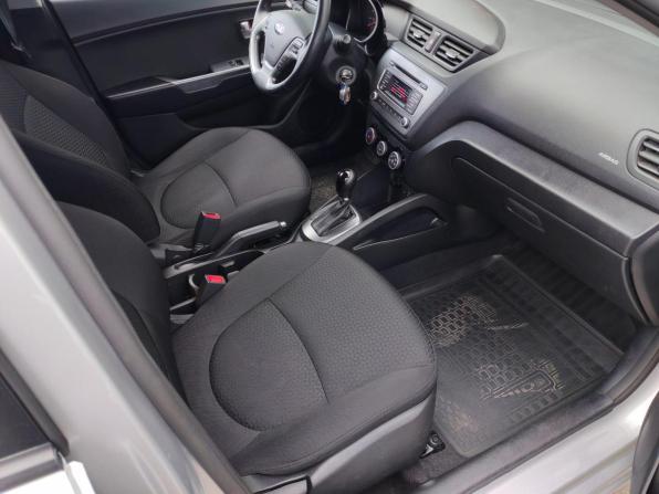 Kia Rio III Рестайлинг с пробегом 2015 года, цена 1 160 000 рублей, 52922 км, хэтчбек, Автокод Объявления