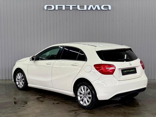 Mercedes-Benz A-Класс III (W176) с пробегом 2015 года, цена 1 427 000 рублей, 122693 км, хэтчбек, Автокод Объявления