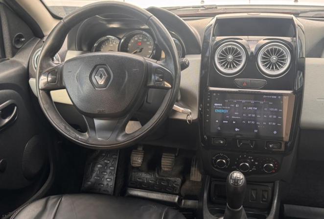 Renault Duster I Рестайлинг с пробегом 2017 года, цена 840 000 рублей, 195021 км, внедорожник, Автокод Объявления