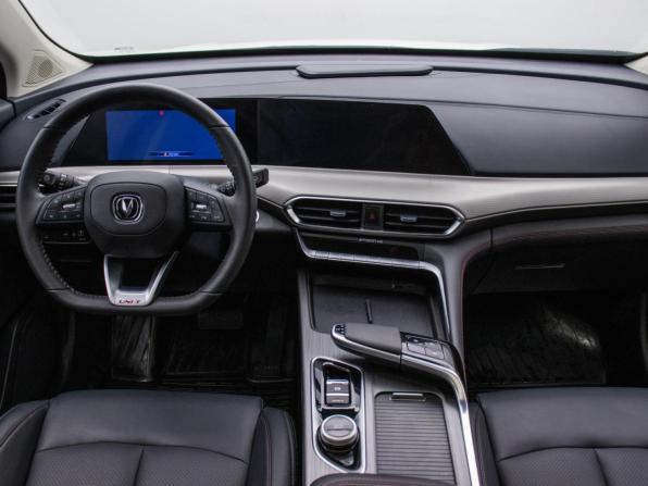 Changan UNI-T I с пробегом 2023 года, цена 2 320 000 рублей, 13200 км, внедорожник, Автокод Объявления