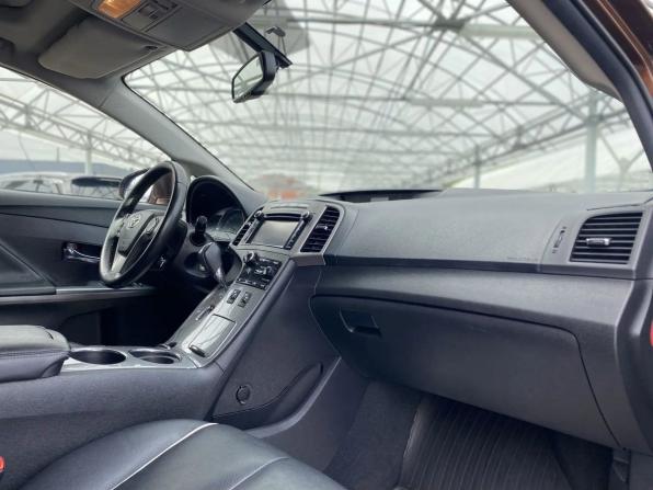 Toyota Venza I Рестайлинг с пробегом 2013 года, цена 1 874 100 рублей, 219926 км, внедорожник, Автокод Объявления