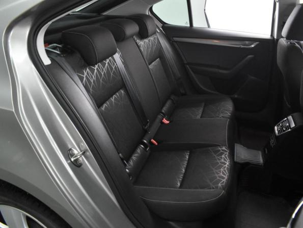 Skoda Octavia III (A7) Рестайлинг с пробегом 2020 года, цена 2 299 000 рублей, 22487 км, лифтбек, Автокод Объявления