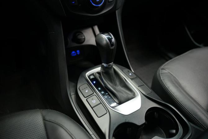 Hyundai Santa Fe III Рестайлинг с пробегом 2015 года, цена 2 798 000 рублей, 122000 км, внедорожник, Автокод Объявления