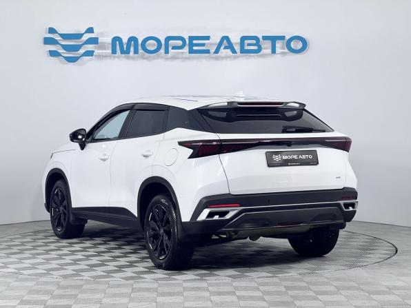 Omoda C5 I Рестайлинг с пробегом 2024 года, цена 2 555 000 рублей, 50338 км, внедорожник, Автокод Объявления