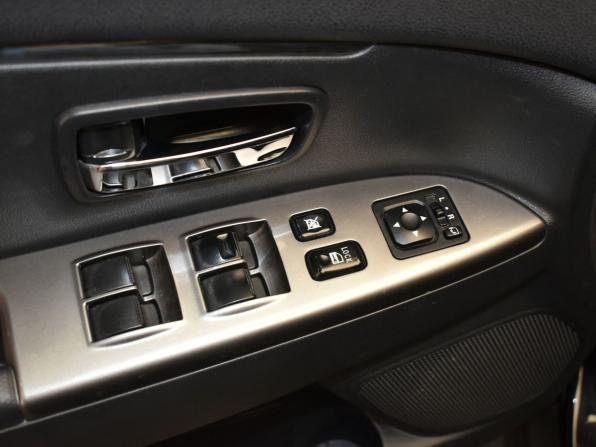Mitsubishi ASX I Рестайлинг 2 с пробегом 2018 года, цена 1 620 000 рублей, 140829 км, внедорожник, Автокод Объявления