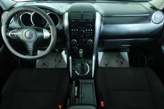 Suzuki Grand Vitara II с пробегом 2008 года, цена 899 000 рублей, 243000 км, внедорожник, Автокод Объявления