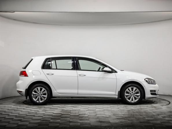 Volkswagen Golf VII с пробегом 2013 года, цена 1 269 000 рублей, 132000 км, хэтчбек, Автокод Объявления