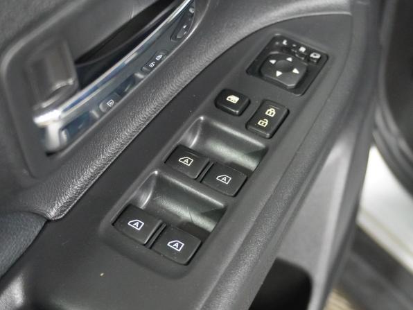 Mitsubishi Outlander III Рестайлинг 3 с пробегом 2021 года, цена 2 683 000 рублей, 75481 км, внедорожник, Автокод Объявления