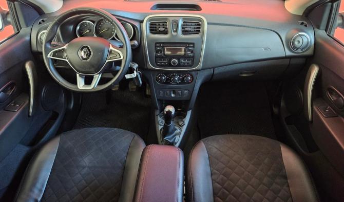 Renault Logan II Рестайлинг с пробегом 2021 года, цена 1 045 000 рублей, 51300 км, седан, Автокод Объявления
