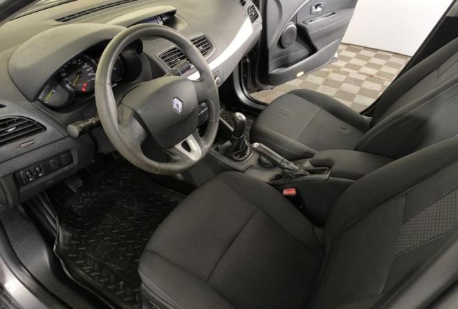 Renault Fluence I с пробегом 2011 года, цена 600 000 рублей, 197041 км, седан, Автокод Объявления