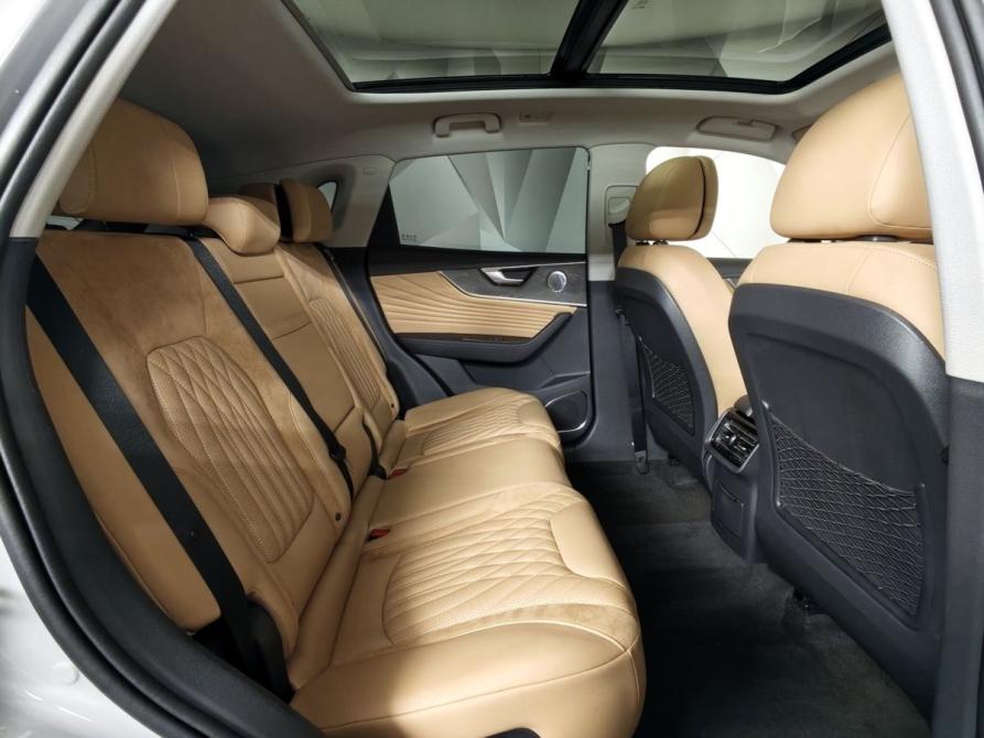 Hongqi HS5 I Рестайлинг Москва  - изображение 16