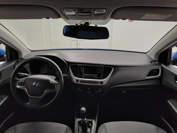 Hyundai Solaris II с пробегом 2018 года, цена 882 000 рублей, 173138 км, седан, Автокод Объявления
