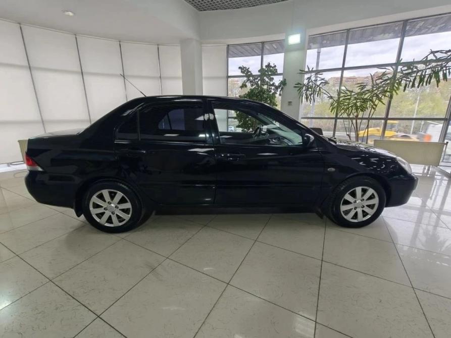 Mitsubishi Lancer IX Рестайлинг Москва  - изображение 4