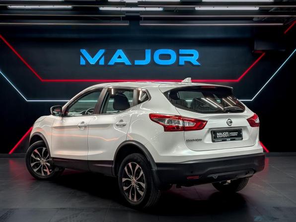 Nissan Qashqai II с пробегом 2017 года, цена 1 790 000 рублей, 64996 км, внедорожник, Автокод Объявления