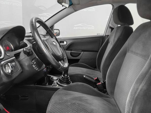 Ford Fiesta Mk5 с пробегом 2005 года, цена 380 000 рублей, 345336 км, хэтчбек, Автокод Объявления