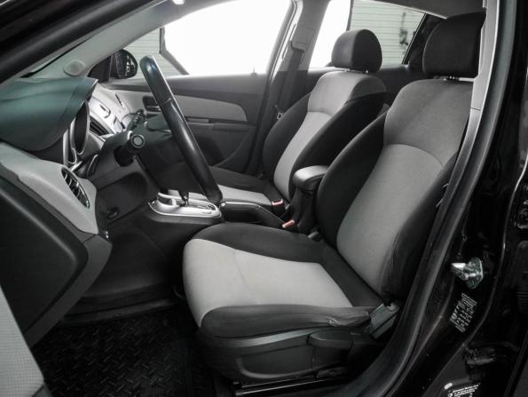 Chevrolet Cruze I Рестайлинг с пробегом 2013 года, цена 819 000 рублей, 209339 км, хэтчбек, Автокод Объявления