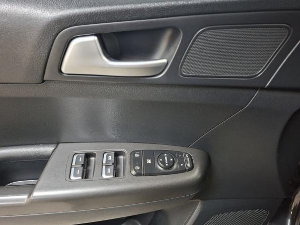 Kia Sportage IV с пробегом 2017 года, цена 1 639 000 рублей, 155092 км, внедорожник, Автокод Объявления