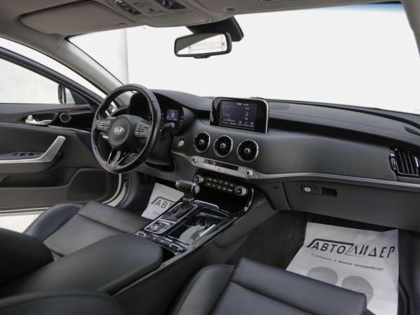 Kia Stinger I с пробегом 2018 года, цена 1 459 000 рублей, 80437 км, лифтбек, Автокод Объявления