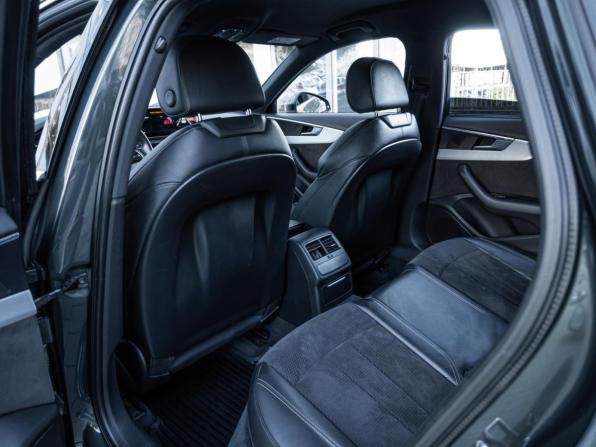 Audi A4 V (B9) с пробегом 2017 года, цена 2 690 000 рублей, 159796 км, седан, Автокод Объявления