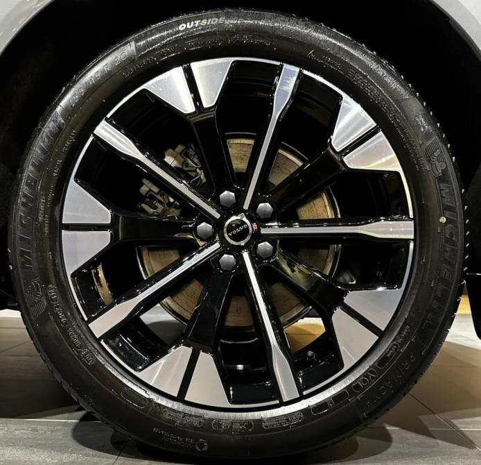 Volvo XC60 II Рестайлинг 2 Москва  - изображение 15