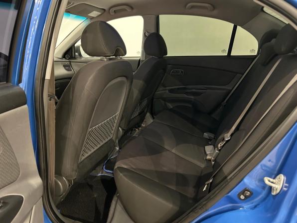 Kia Rio II Рестайлинг с пробегом 2010 года, цена 349 000 рублей, 222088 км, седан, Автокод Объявления