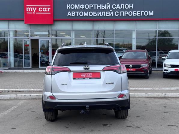 Toyota RAV4 IV (XA40) Рестайлинг с пробегом 2017 года, цена 1 795 000 рублей, 186625 км, внедорожник, Автокод Объявления