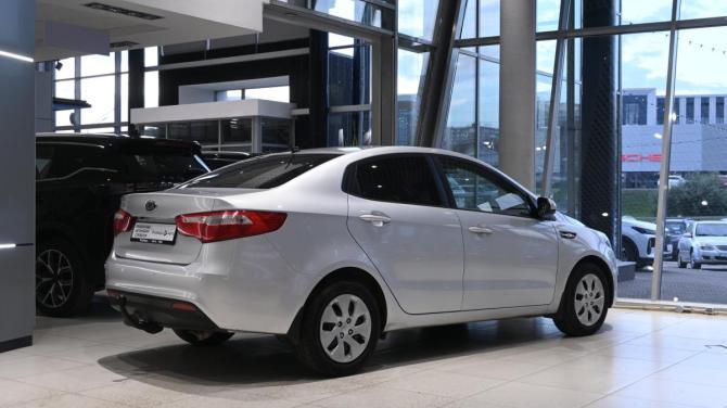 Kia Rio III с пробегом 2013 года, цена 695 000 рублей, 210800 км, седан, Автокод Объявления