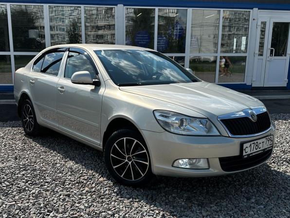 Skoda Octavia II (A5) Рестайлинг с пробегом 2012 года, цена 935 000 рублей, 230462 км, универсал, Автокод Объявления