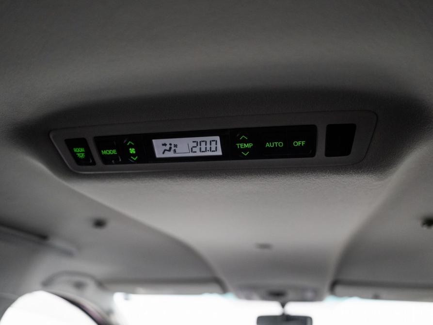 Toyota Vellfire I Иркутск  - изображение 17