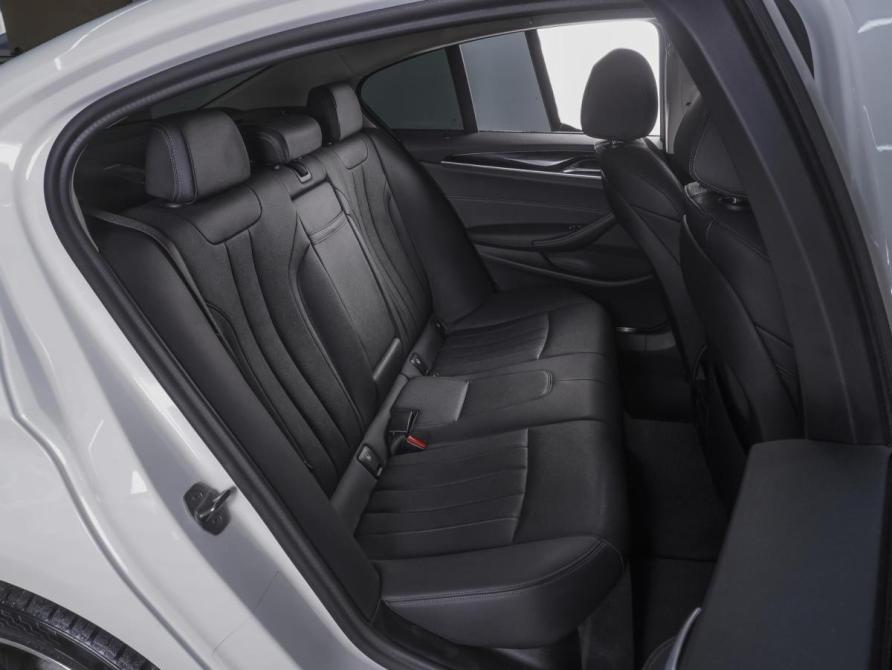 BMW 5 серии VII (G30/G31/G38) Рестайлинг Ростов-на-Дону  - изображение 11