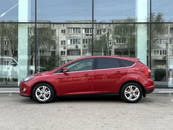 Ford Focus III с пробегом 2013 года, цена 830 000 рублей, 181343 км, хэтчбек, Автокод Объявления