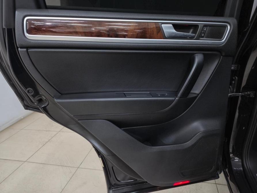 Volkswagen Touareg II Альметьевск  - изображение 17