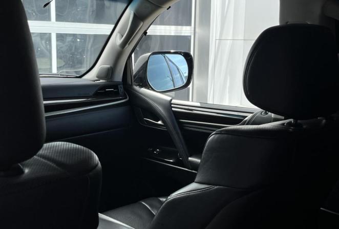 Lexus LX III Рестайлинг 2 с пробегом 2017 года, цена 6 950 000 рублей, 125736 км, внедорожник, Автокод Объявления