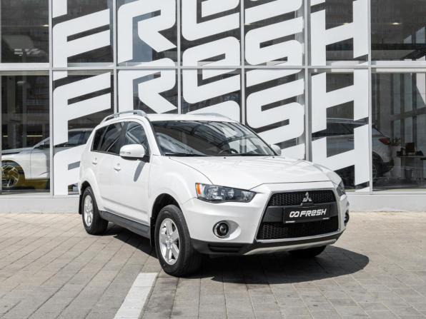Mitsubishi Outlander II Рестайлинг с пробегом 2010 года, цена 1 070 000 рублей, 255027 км, внедорожник, Автокод Объявления