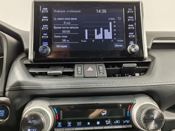 Toyota RAV4 V (XA50) с пробегом 2021 года, цена 3 599 000 рублей, 40472 км, внедорожник, Автокод Объявления