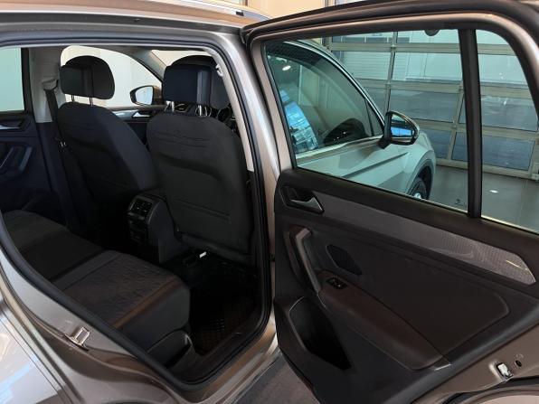 Volkswagen Tiguan II Рестайлинг с пробегом 2020 года, цена 3 560 000 рублей, 90600 км, внедорожник, Автокод Объявления