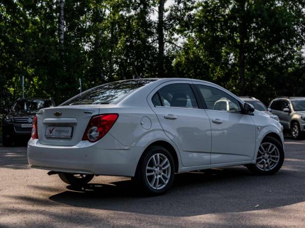 Chevrolet Aveo II с пробегом 2015 года, цена 638 000 рублей, 142770 км, хэтчбек, Автокод Объявления